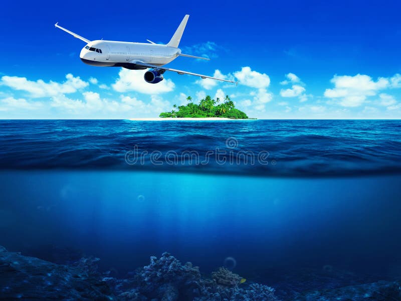 在热带海上的飞机飞行有海岛的 蓝色颜色虚拟水下的视图 库存照片图片