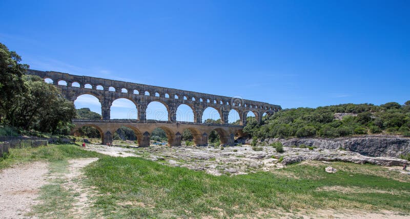 Pont Du Gard Una Pieza Del Acueducto Romano En Francia Meridional