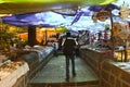 Tourists flock the markets at Elephanta Caves Stock Photo