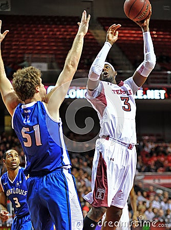 2013 NCAA Basketball - shot