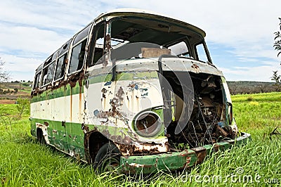 Abandoned old bus