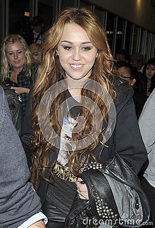Actress / singer Miley Cyrus at LAX airport.