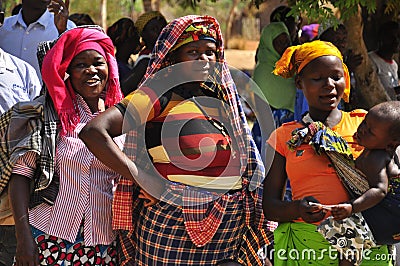 African women waiting to vote in line