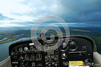 Airborne Cessna Cockpit With Paths