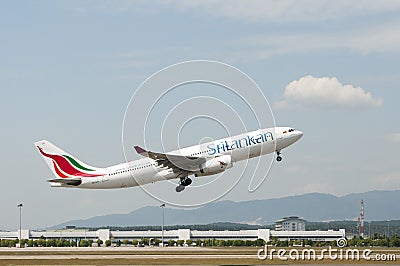 Airbus A330 Take Off