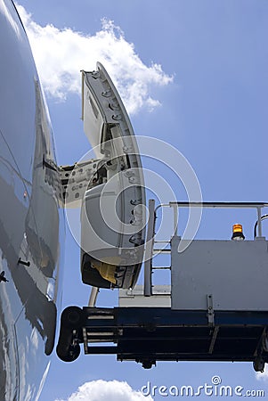 Aircraft door and steps