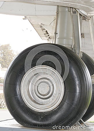 Airplane wheel