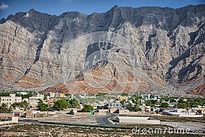 amazing-mountain-scenery-bukha-musandam-peninsula-oman-68902715.jpg