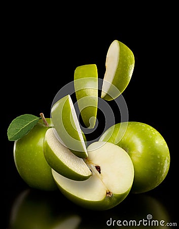 Apples and apple slices