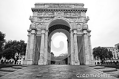 Arco victorty del lugar de GÃ©nova en blanco y negro