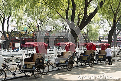 Asia, China, Beijing, Shichahai, Hutong tour, tricycle, rickshaw