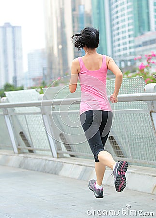 http://thumbs.dreamstime.com/x/asian-woman-running-city-young-fit-healthy-34896295.jpg