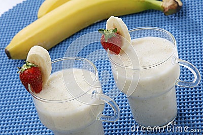 Banana milkshake