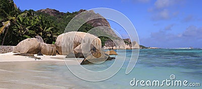 Beach Anse source d Argent, rocks