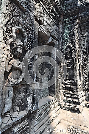 Beautiful Apsaras in Ta Prohm Castle