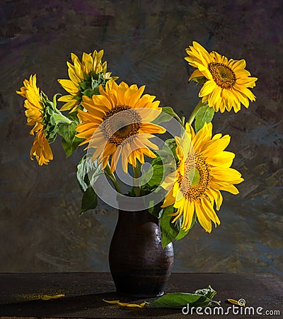 Beautiful sunflowers in a vase