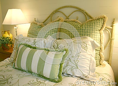 Bedroom in Green and white