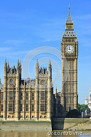 Big Ben & Parliament House - London, UK