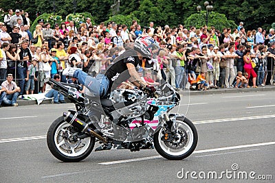 Bikers meeting and show on Kiev City Day