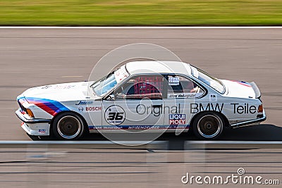 BMW 635 CSi racing car