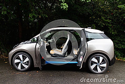 BMW i3 e-drive 2014 test drive