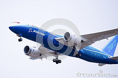 Boeing 787 Dreamliner takes off