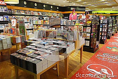 Books arrange on the rack in the bookshop in Changi Airport, Sin