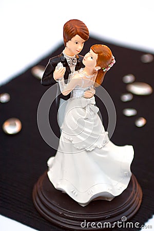 Bride and groom cake topper