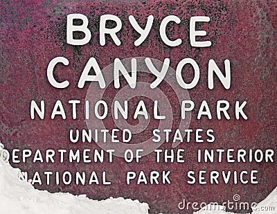 bryce-canyon-national-park-entrance-13747206.jpg