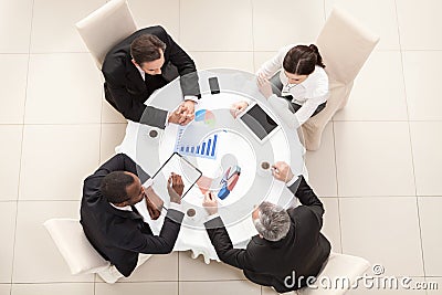 Business meeting in restaurant