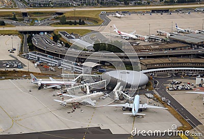 Busy airport terminal - Paris