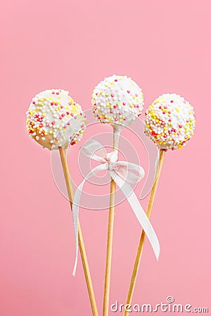 Cake pops decorated with sprinkles