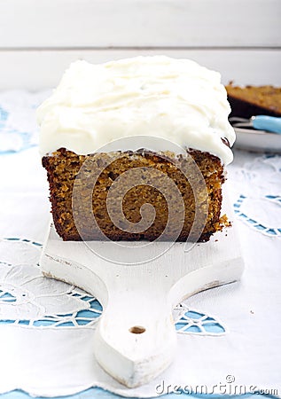 Carrot cake with frosting