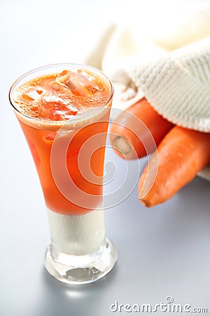 Carrot milk juice