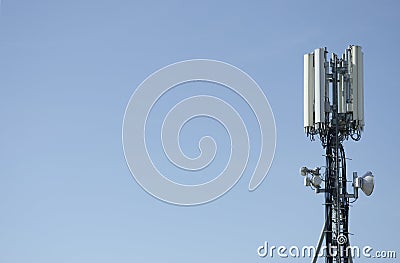 Cellphone tower antenna for mobile