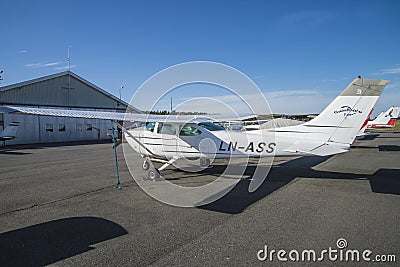 Cessna 182 Skylane