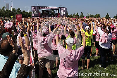 Chicago Avon Walk participants with arms up