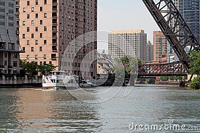 Chicago River Excursions