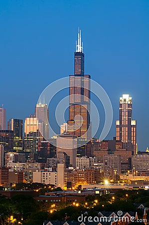 Chicago skyline at twilight.