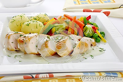 Chicken breast with vegetables