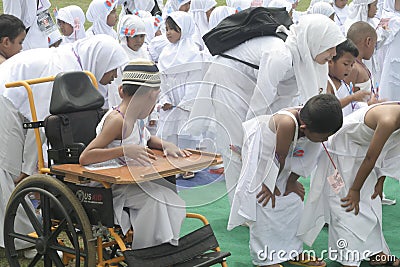CHILDREN EARLY LEARNING DISABLED CHILDREN AND WORSHIP HAJJ