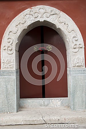 China ancient buildings, the red door