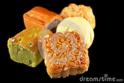 Moon Cakes Buy Online