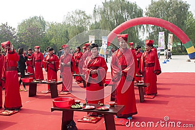 Chinese Han-style mass wedding