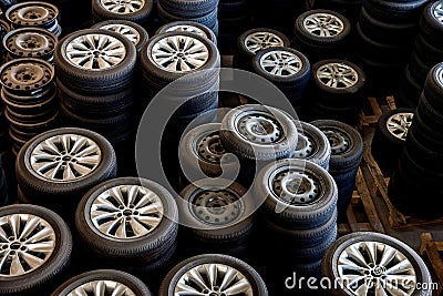 Chongqing Minsheng Logistics Beijing Branch Auto Parts Warehouse reserve car tires