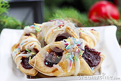 Christmas cookies filled with marmalade