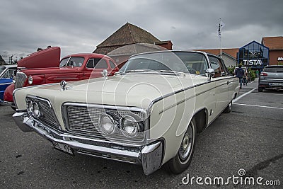 1964 Chrysler Imperial Crown Coupe