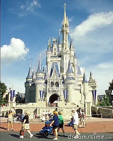 Cinderella s Castle in Disney Magic Kingdom