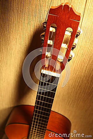 Classical guitar head