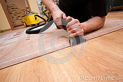 Cleaning carpet